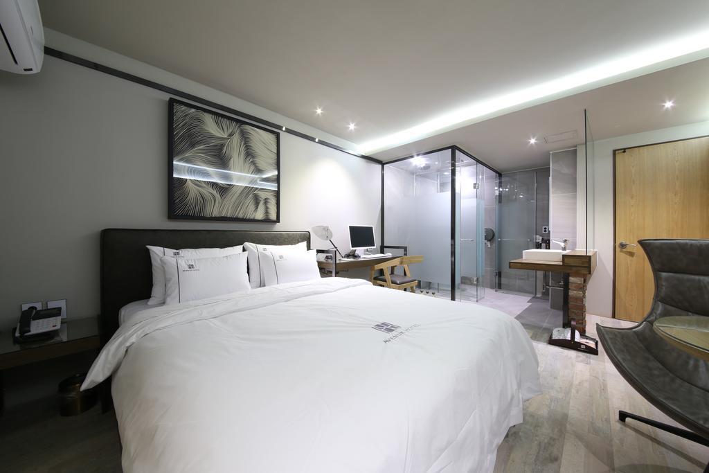 Avenue Hotel Jeonju Exterior foto